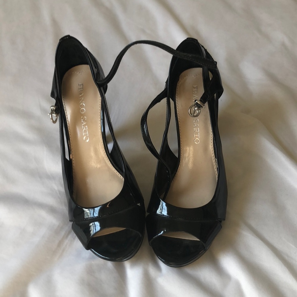 Heel!